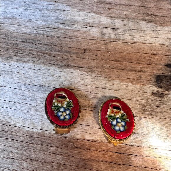 Vintage Italian Micro Mosaic Clip-On Earrings With Red Floral Design & Gold-Tone - Picture 2 of 9